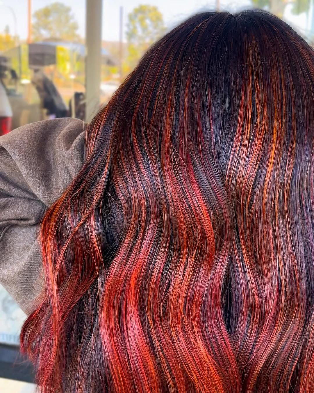 🍒🪩🎱❤️‍🔥🐆 
+red + orange baby lights ❤️‍🔥 
#red #hairproduct