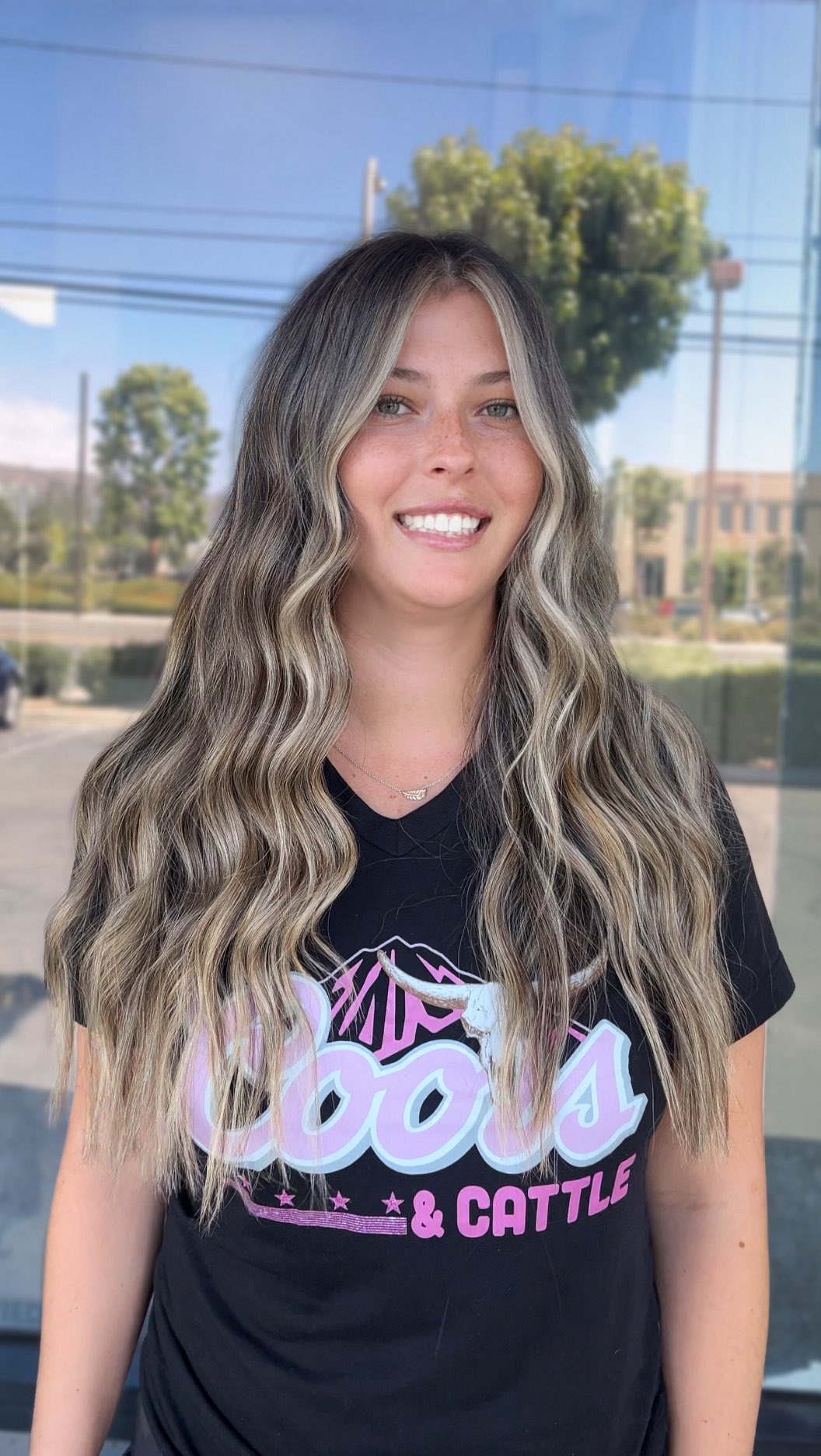 +she asked for a reset… I gave her a blonde reboot 🕺💋🍒💁🏼‍♀️
mood = upgraded. 

#ochairstylist #blonde #livedinhair