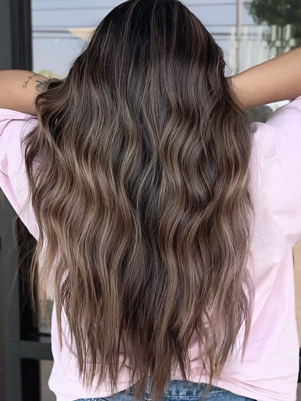 +soft & subtle wins the race 💋🐆🍒
•obsessed with this milky brunette 🙈

#livedinhair #brunette #hair #orangecounty