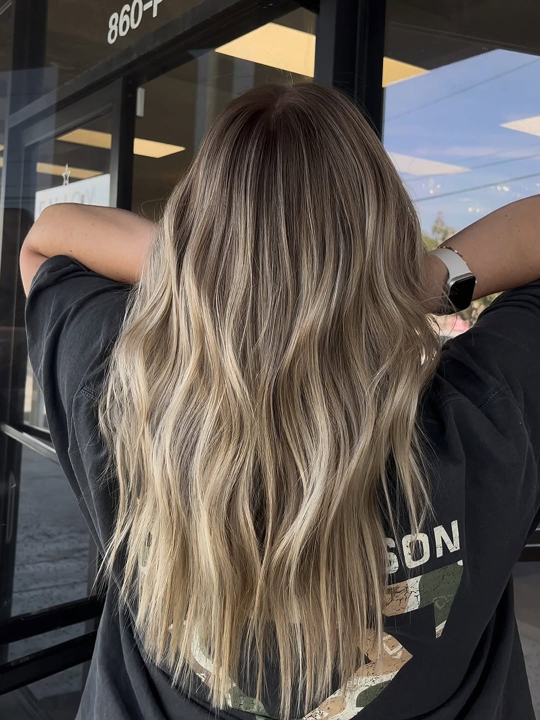 +lived in blonde
getting ready for the colder season ahead 🍒💋⚡️
- a good root melt and tone just to make everything pop! 
+still bright & blended 🤤