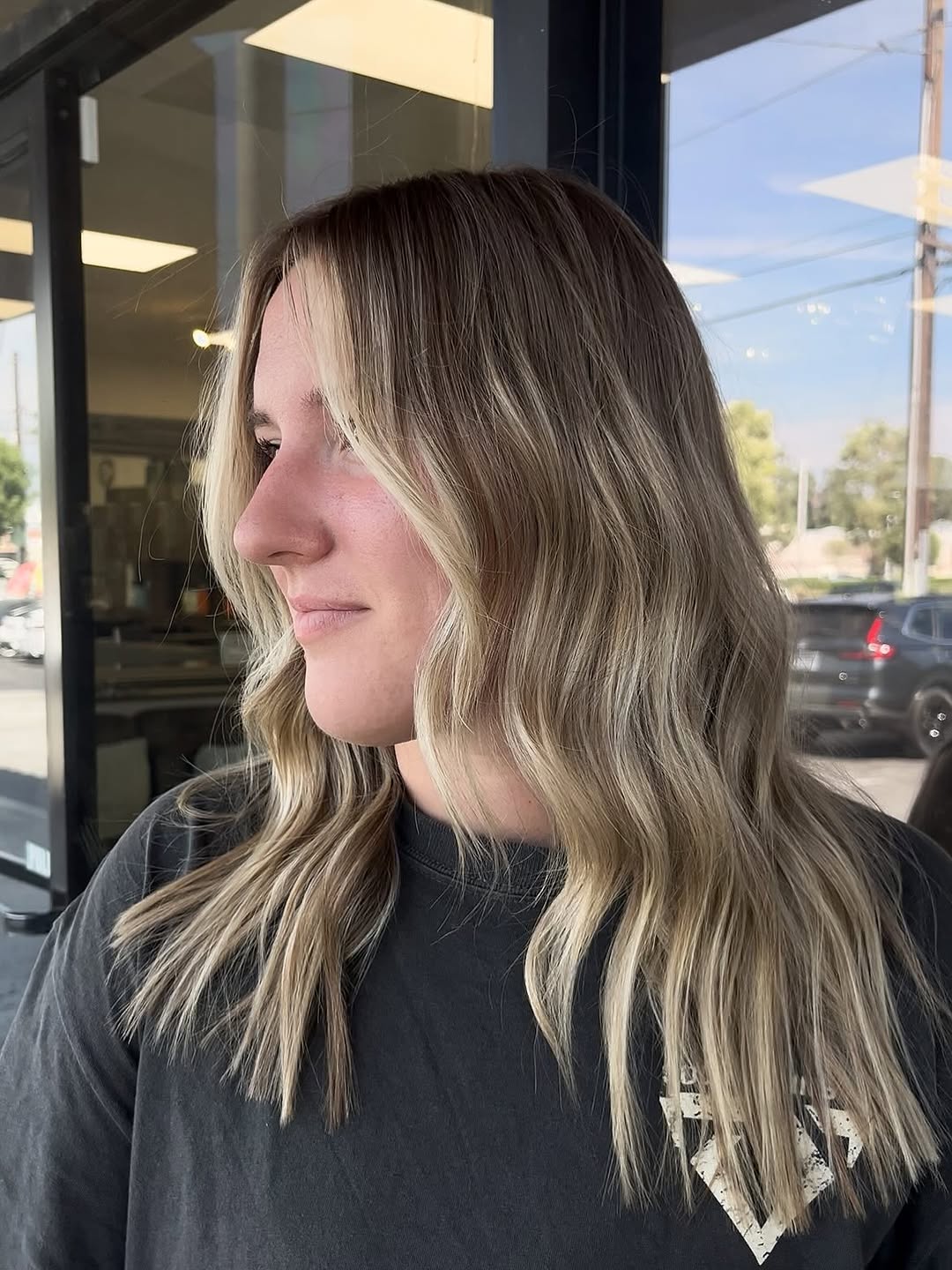 +lived in blonde
getting ready for the colder season ahead 🍒💋⚡️
- a good root melt and tone just to make everything pop! 
+still bright & blended 🤤