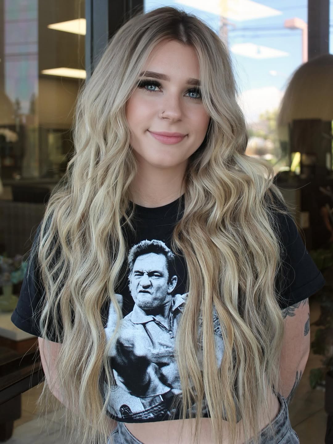 +From platinum to lived-in blonde perfection⚡️💖🍒
 She wanted my exact hair — and we made it happen with 22” extensions + a custom color blend. 
Who’s next? 👀 Limited spots available! #styleswithbrianne #extensions #livedinhair #hair #blonde #bronde