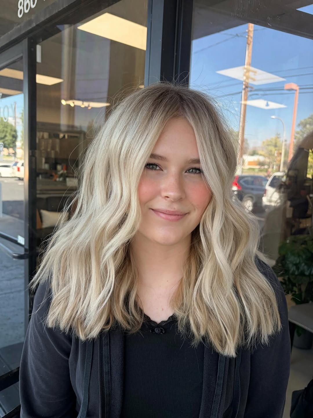 +before & after +
blonde, bright, & blended.
LOVE. ❤️‍🔥🎱🐆