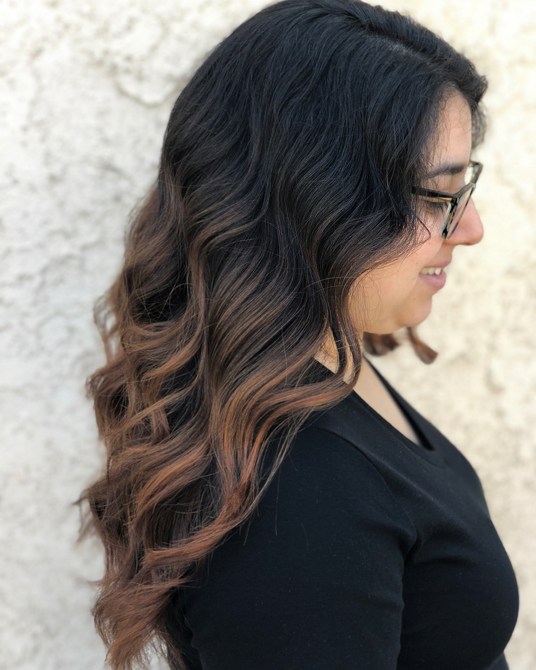 Copper penny 💰
.
.
.
#hairbybrittneydubia #salon860west  #balayage #haircolor #beachwaves #curlyhair #paintedhair #matrix #matrixcolorsync #copperhair #copperbalayage #orangecounty #brea #hairstyles #hairinspo #hairgoals