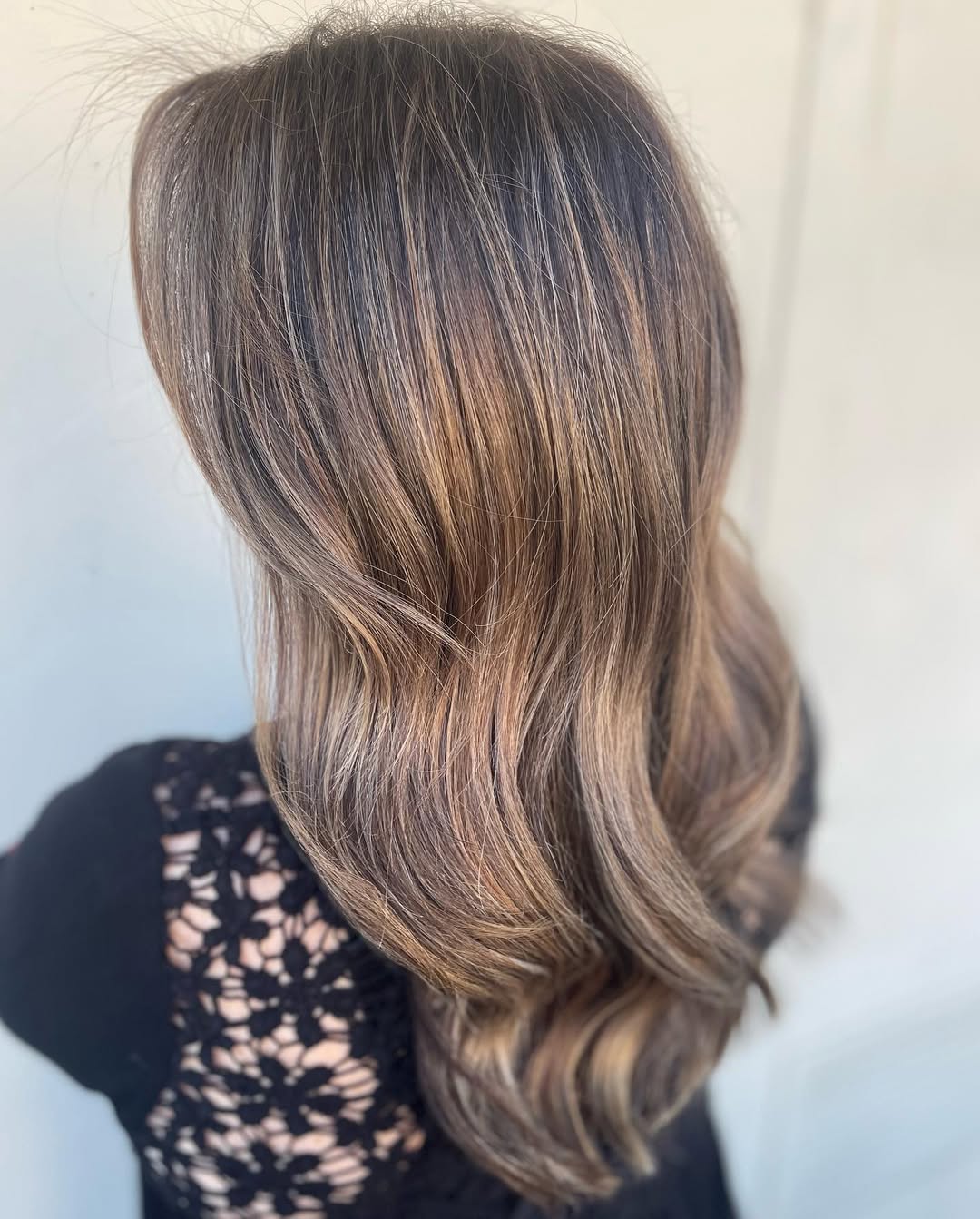 I googled my symptoms.. turns out I just needed my hair done. 
.
.
.
#hairbybrittneydubia #balayage #balayagehighlights #babylights #teasylights #hair #hairstyles #hairoftheday #hairofinstagram #hairoftheweek #hairgoals #matrix #matrixcolor #instahair #salon860west #brea #orangecounty #orangecountyhairstylist #hairideas #hairtransformation