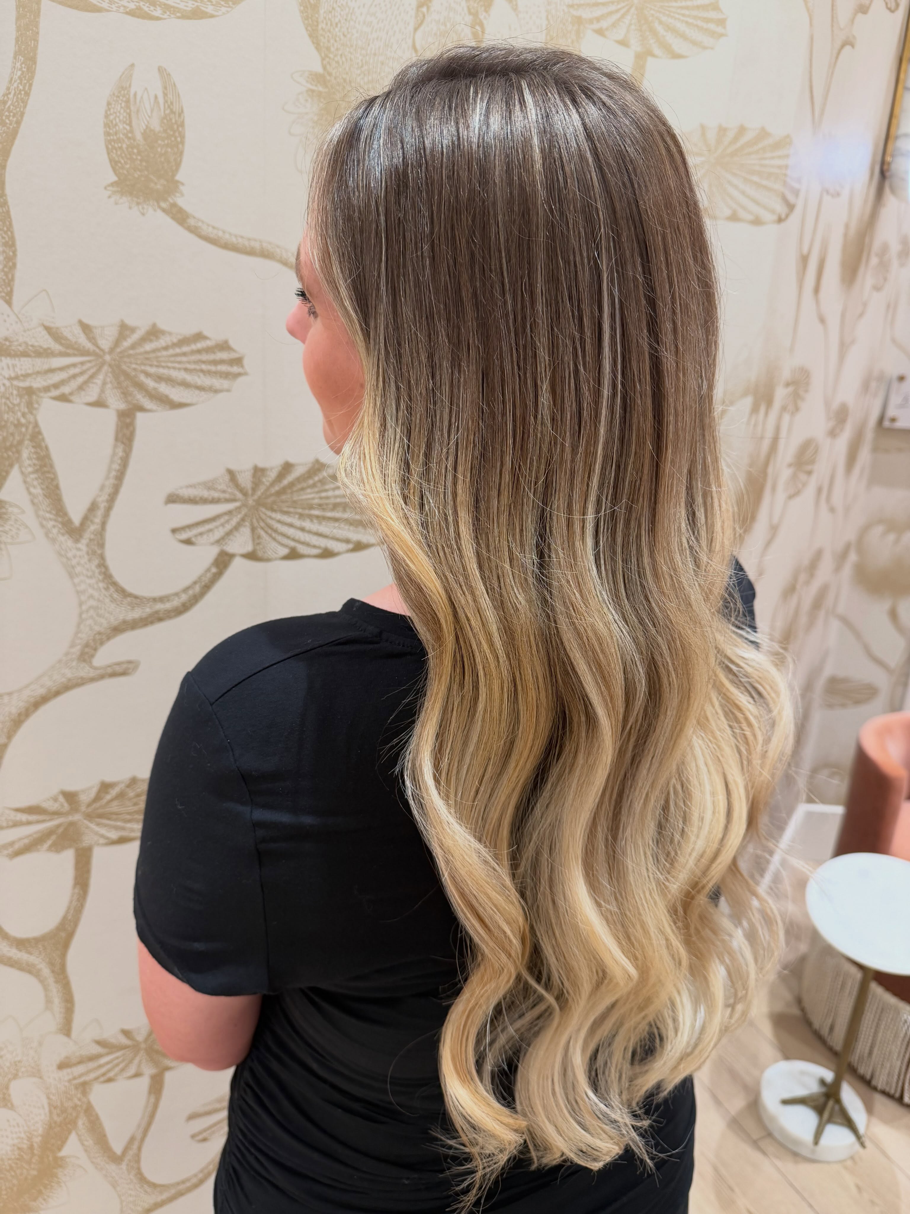 Golden Girl ☀️ 

#mastersofbalayage #balayge #ochairstylist #lahairstylist  #blonde
