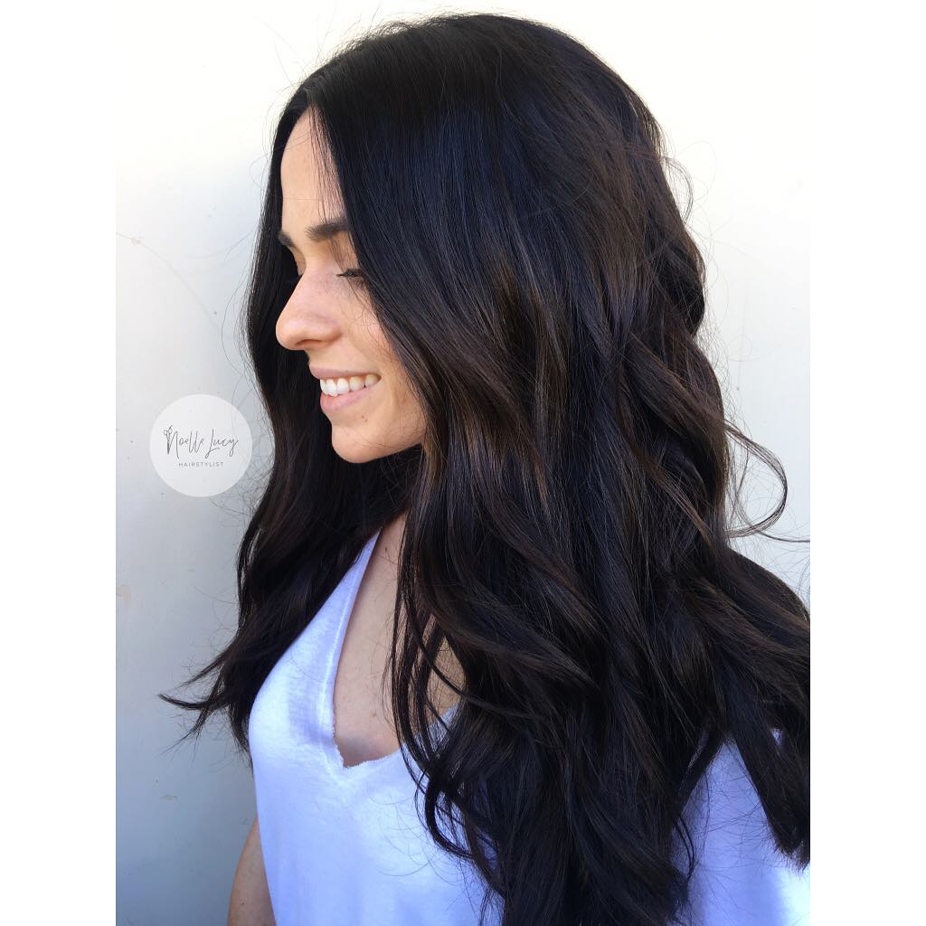 This Raven Beauty 🖤 .
.
.
#hairbynoellelucy #ravenhair #mochahair #mocha #darkhair #darkhairdontcare #longhair #longhairdontcare #haircolor #haircut #hair #hairofinstagram #hairoftheday #brea #lahabra #placentia #fullerton #cosmoprof #matrix #matrixcolor #behindthechair #saloncentric #salonpick