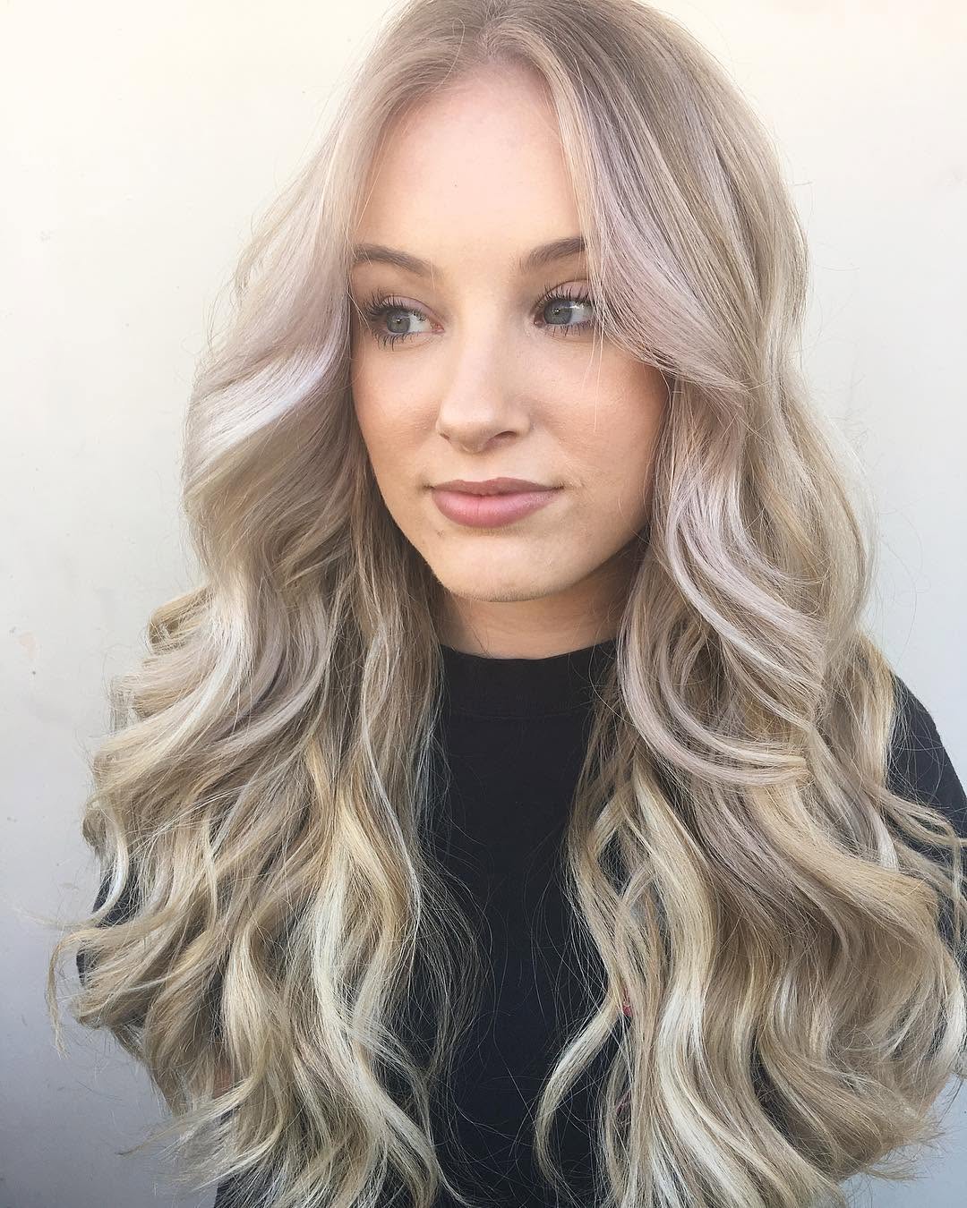Anyone else having some serious hair envy right now?! 🙋🏻‍♀️ #hairbynoellelucy