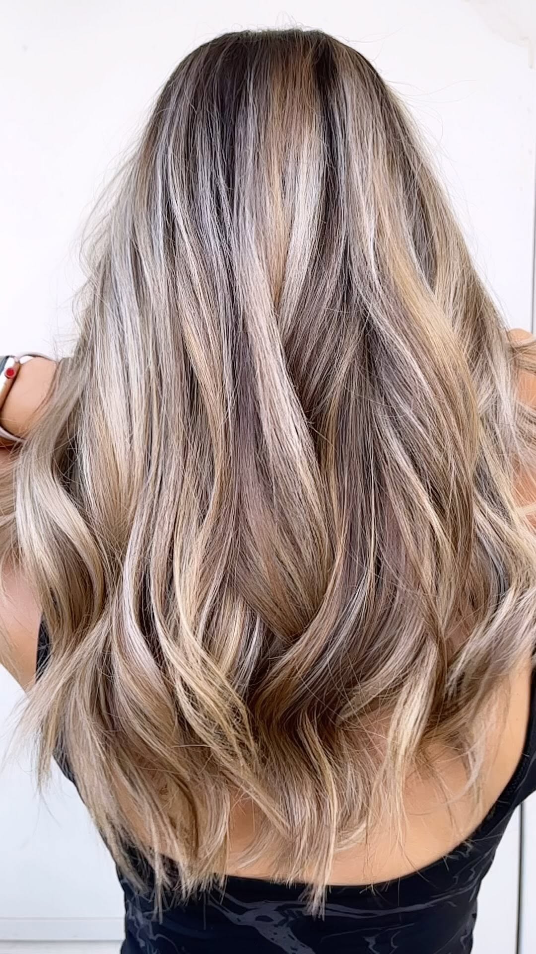 ✨ Swoon! ✨ 
Let's ignore this rain and get ready for spring! 
Who's in?!
.
.
.
#hairbynoellelucy #breahair #breahairstylist #fullertonhair #fullertonhairstylist #lahabra #lahabrahair #ochair #orangecountyhair #orangecountyhairstylist #orangecountysalon #ocsalon #ochairstylist #matrix #yorbalindahairstylist #placentiahairstylist