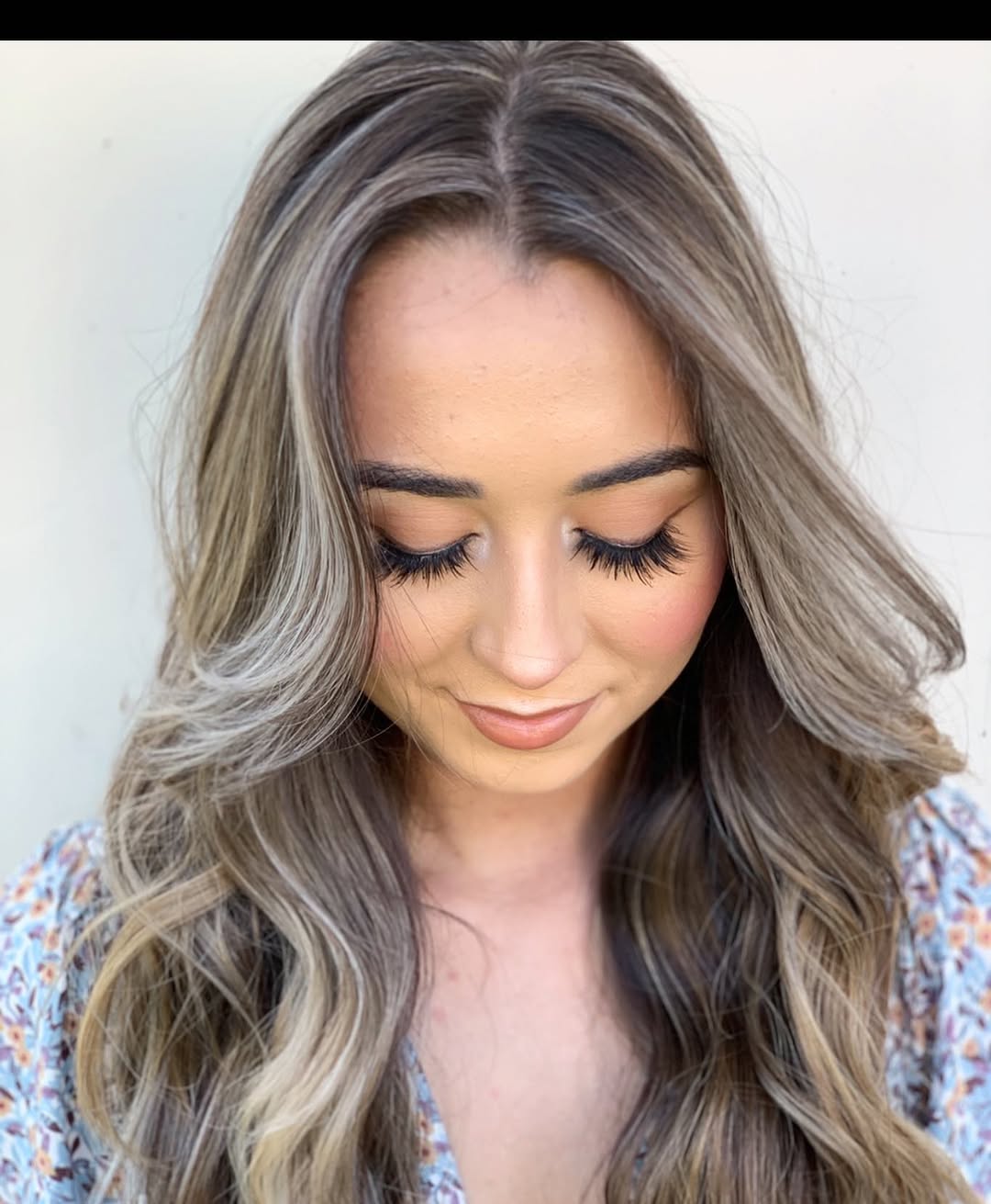 A little bit of Balayage, a few baby-lights, a cool glaze & BAM 💥

...Perfection! 👌🏼 

Painted with @matrix Light Master 
Glazed with @Redken Shades EQ