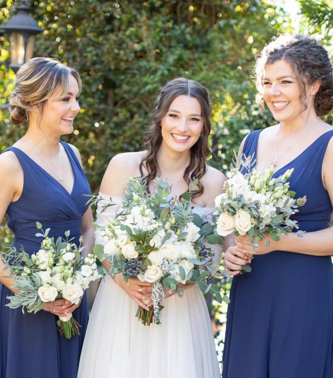 2020 I worked 2 weddings. You guys...2 measly weddings. 🙄 Just to be clear @hairbyauremallstun and I work AT LEAST a good 30ish weddings every year. So needless to say, getting to glam up these beauties a couple weeks ago was a complete post-covid thrill. 

Sarah, you were an absolutely STUNNING bride. I was honored to be a small part of your special day. Congrats and cheers to Love! 🥂💕

Hair & Makeup by @hairbynoellelucy
.
.
.
#hairbynoellelucy #mua #makeupartist #ocmakeupartist #ocmua #orangecountymakeupartist #orangecountymua #weddinghair #ocwedding #orangecounrywedding #orangecountyweddingmakeup #brea #lahabra #fullerton #anaheim #yorbalinda #placentia #buenapark #bridalmakeup #bridalhair #bridesmaidhair #bridesmaidmakeup #ocbride #orangecountybride #ocwedding #orangecountywedding