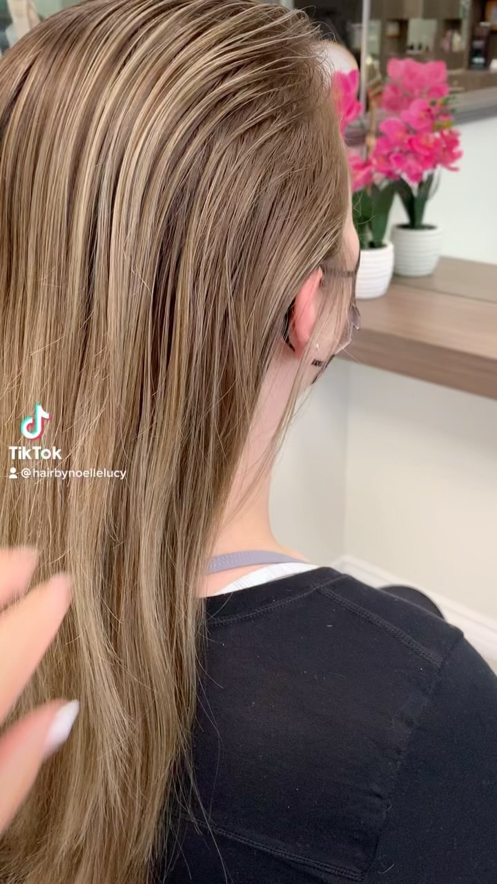 You’re so Golden! 🌹✨

I’m obsessed with this transformation! 

#hairbynoellelucy