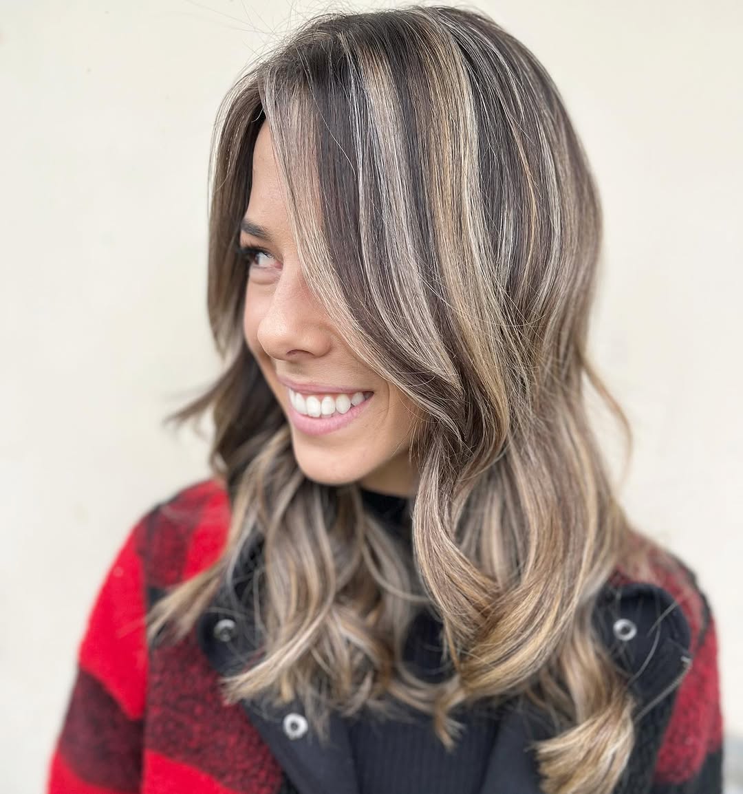 Stepping into the new year like….💁🏻‍♀️💥💃🏻

Bring it ‘22, we’re ready for you! 💪🏼