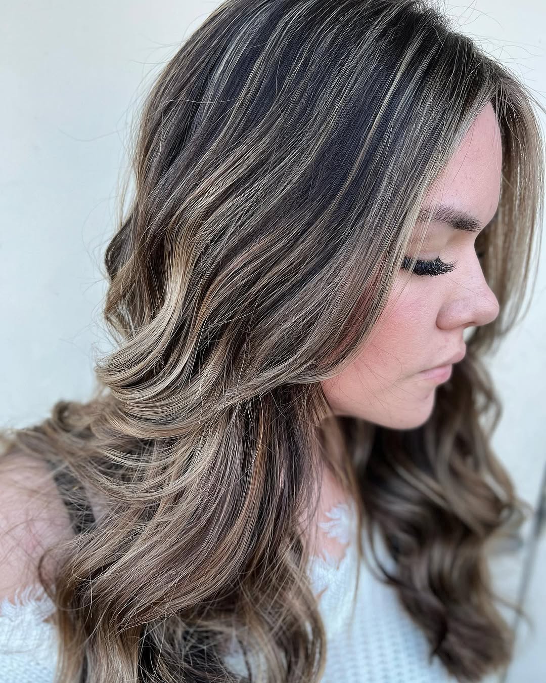 ✨She may possibly be THEE most Beautiful girl in the world! ✨ 

A little bit of balayage, a little bit of teasy lights, a couple baby lights and…
Magic! 🤩 #hairbynoellelucy 
.
.
.
#babylights #balayage #ocbalayage #orangecountybalayage #orangecountyhair #ochair #orangecountyhairstylist #ochairstylist #ocsalon #orangecountysalon #ocstylist #orangecountystylist #brea #lahabra #fullerton #placentia #yorbalinda #breahairstylist #lamirada #downtownfullerton #anaheim #anaheimhills