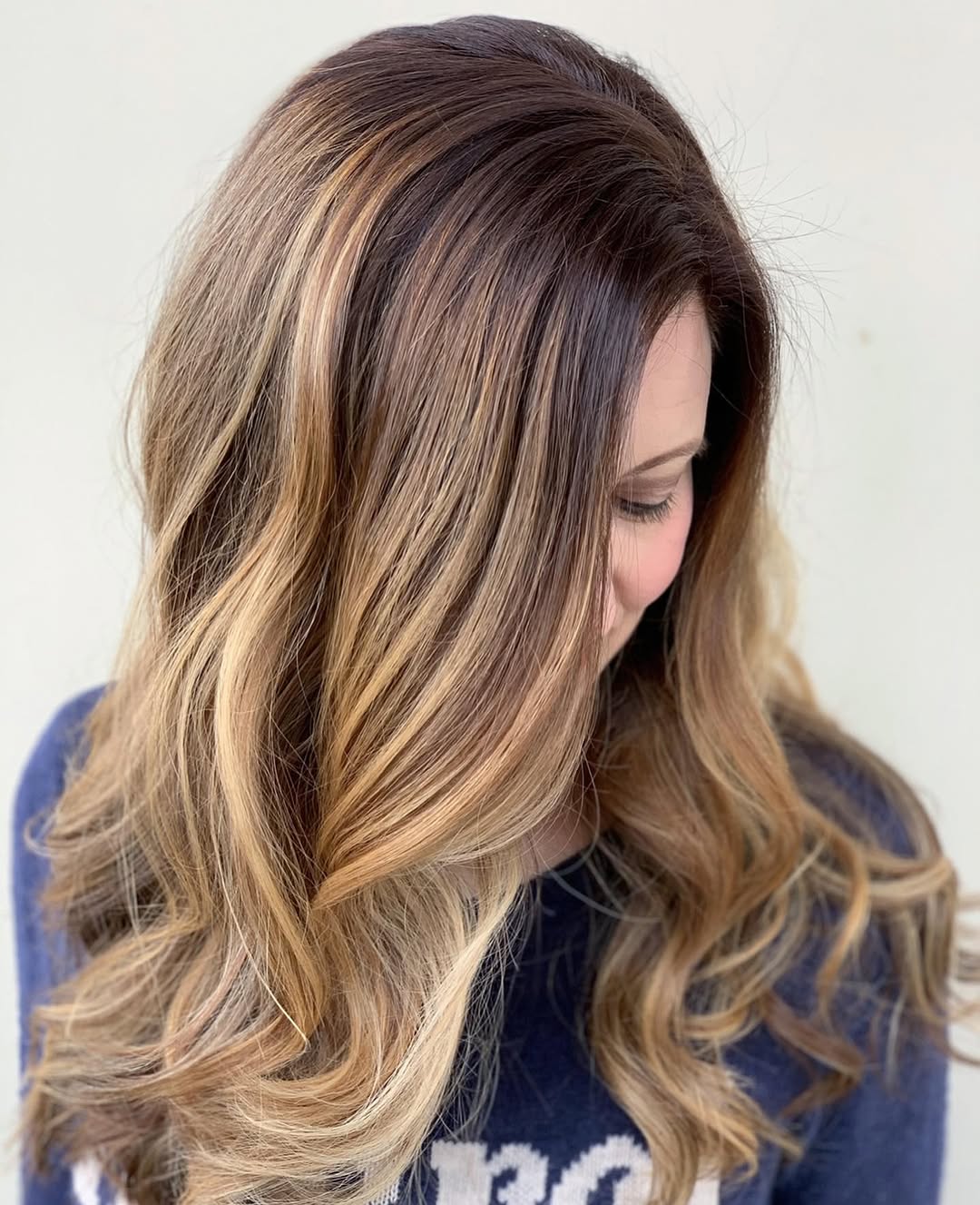 Bronde Goals!! 🙌🏼
.
.
.
#hairbynoellelucy #bronde #balayage #orangecounty #orangecountyhairstylist #orangecountyhair #orangecountysalon #ocblogger #orangecountyblogger #ocsalon #ochair #ochairstylist #ocstylist #orangecountyhairextensions #fullertonhair #fullertonhairstylist #brea #breahairstylist #matrix #behindthechair #orangecountywedding